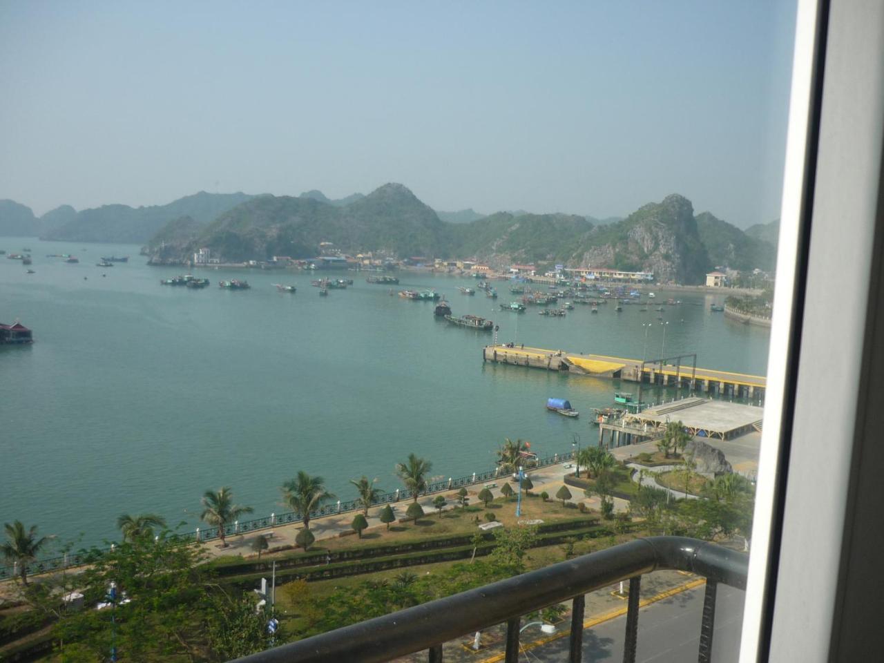 Hai Long Hotel Cat Ba Dong Khe Sau Exteriör bild