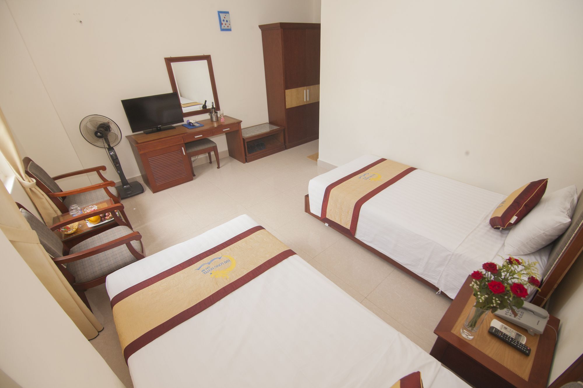 Hai Long Hotel Cat Ba Dong Khe Sau Exteriör bild