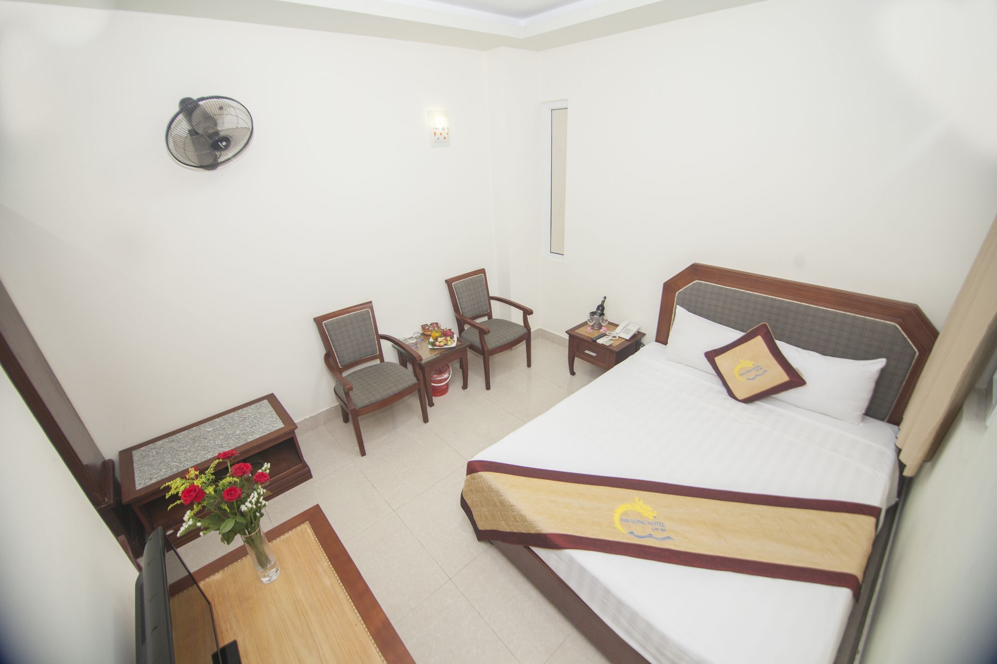 Hai Long Hotel Cat Ba Dong Khe Sau Exteriör bild
